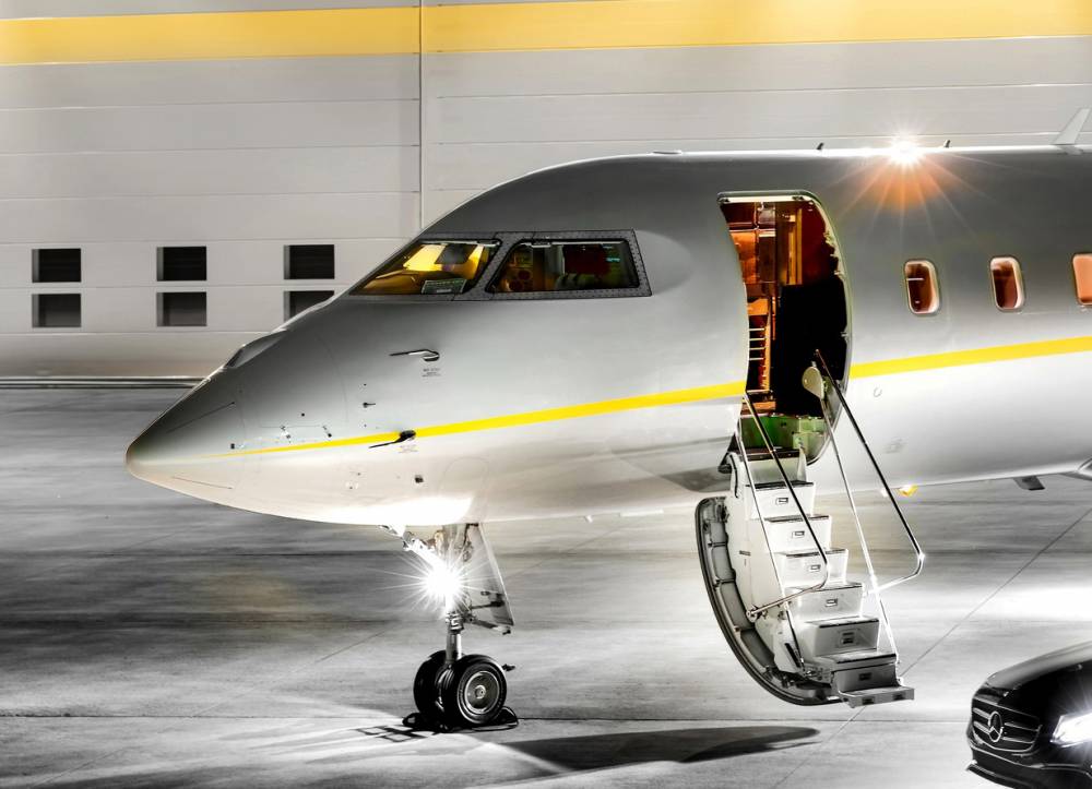 BARNES IXAIR – стартирахме новата авиационна услуга с частни полети по цял свят1 BARNES IXAIR – стартирахме новата авиационна услуга с частни полети по цял свят1